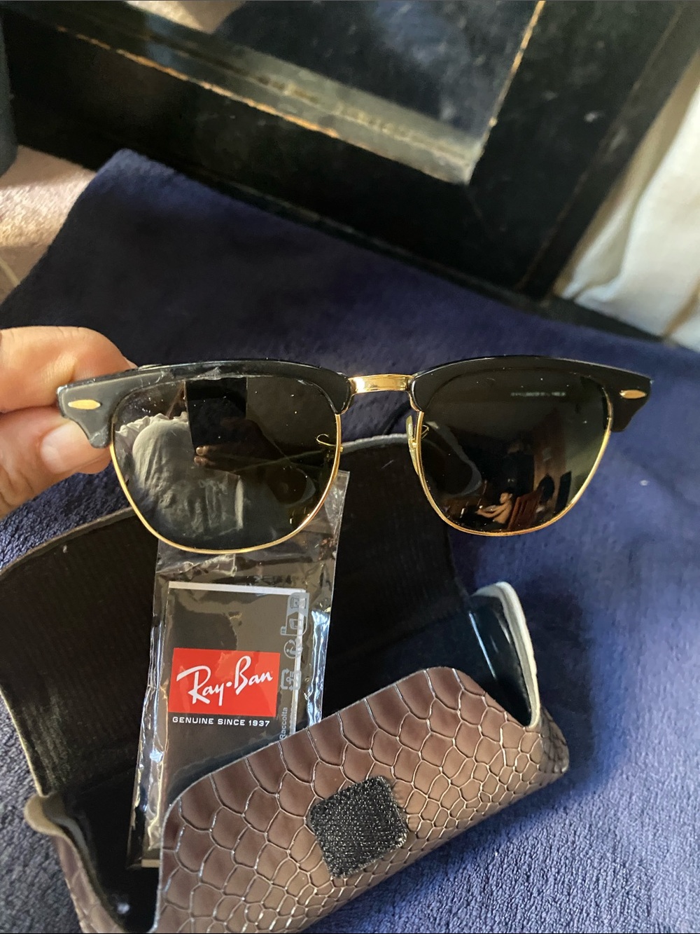 Ray-Ban Sunglasses - Black & Gold Clubmaster Style